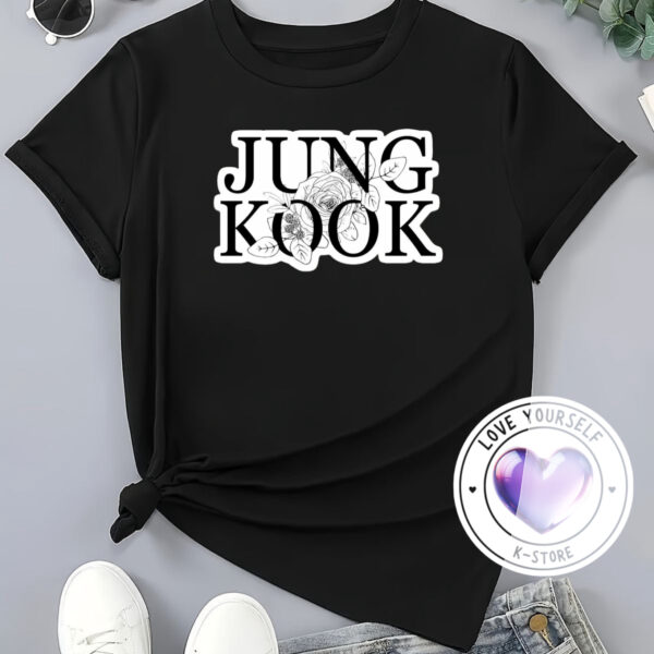 Polera Negra Jungkook Flor