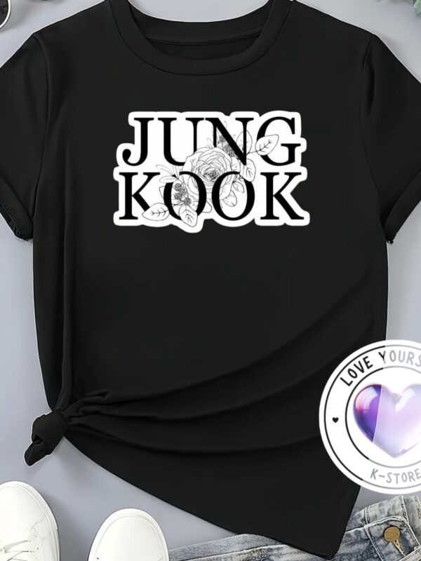Polera Negra Jungkook Flor