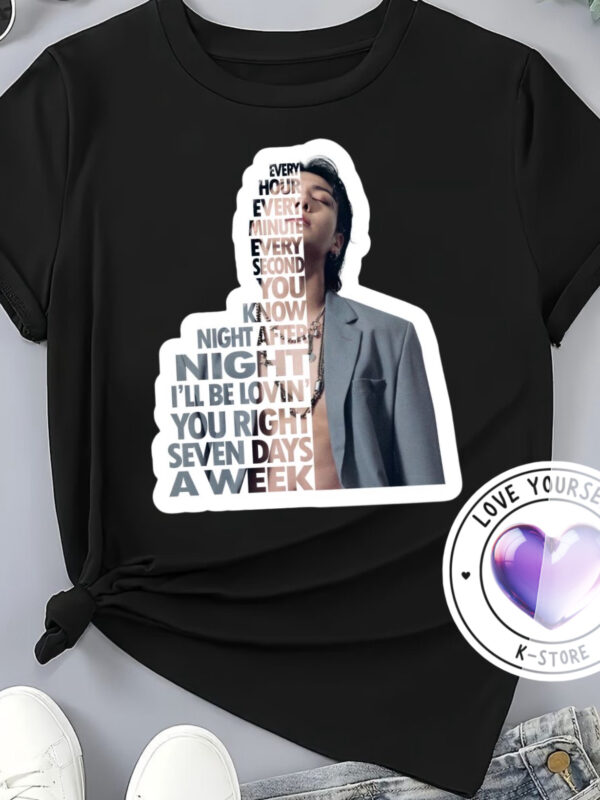 Polera Negra Jungkook every hour every minute