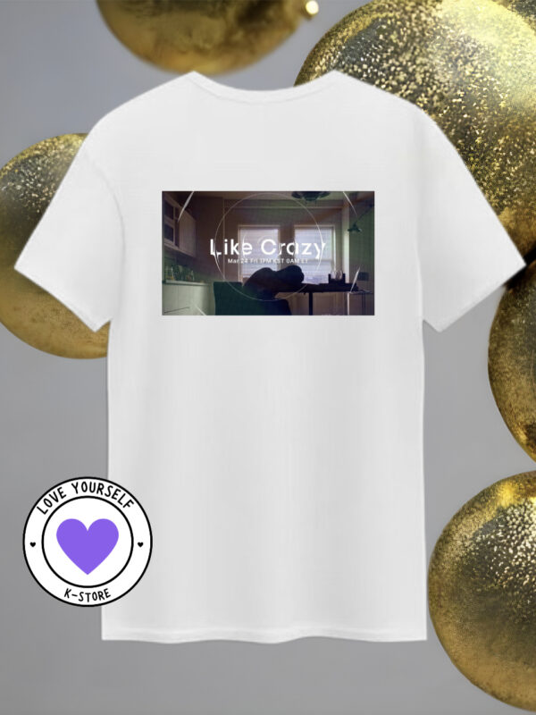 JIMIN POLERA BLANCA LIKE CRAZY CUADRO