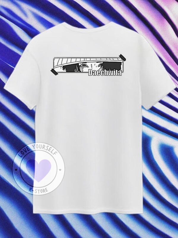 SUGA CIERRE DAECHWITA POLERA BLANCA