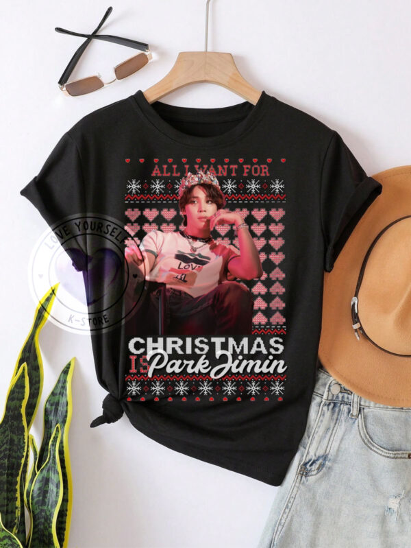 JIMIN NAVIDAD POLERA NEGRA