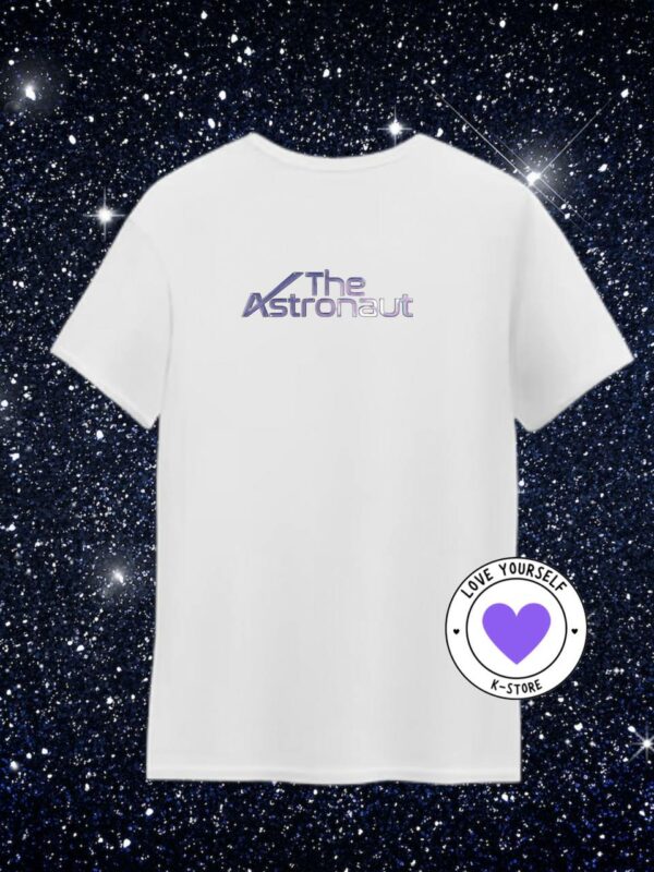 JIN THE ASTRONAUT PALABRAS POLERA BLANCA