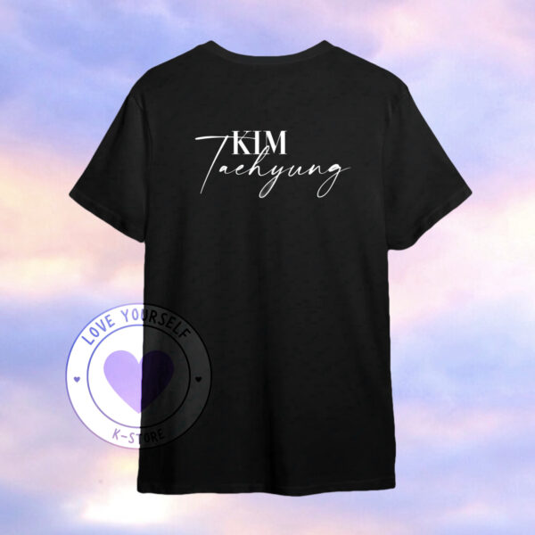 V 7 KIM POELRA NEGRA