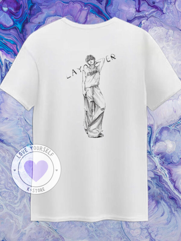 V SILUETA ENTERA V POLERA BLANCA